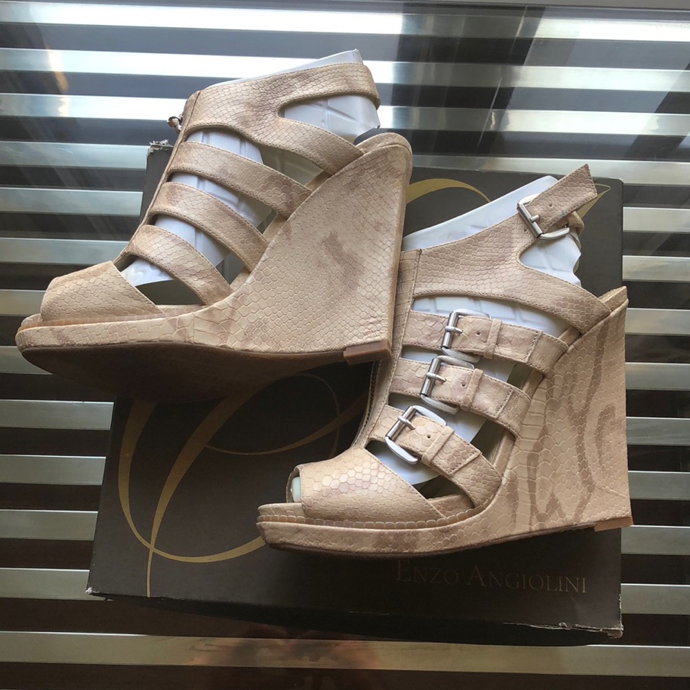 ENZO ANGIOLINI FAUNA WEDGE SANDAL, SIZE 9.5